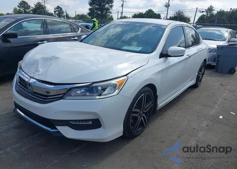 2017 Honda Accord Sport Se z USA, uszkodzony, nr VIN 1HGCR2F12HA084344
